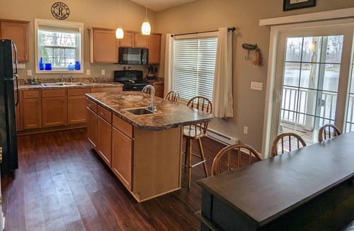 Clay House | Oneida River Retreat