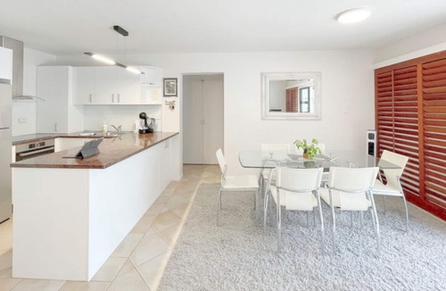 Onetangi Apartment | Onetangi Beach Apartment