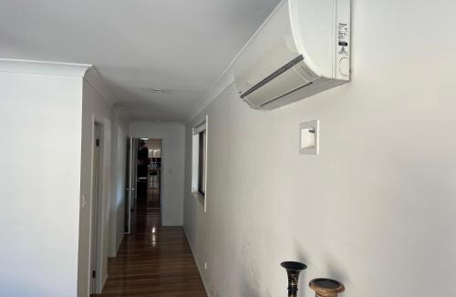 Woy Woy Villa | OneWorldLove Garden