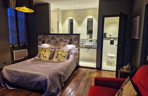 Oloron-Sainte-Marie House | Onigourmand