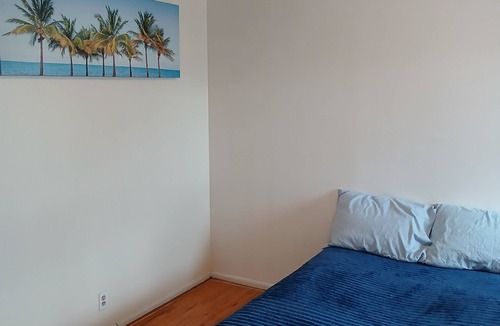 West Valley City House | Only 1-bedroom Home in West Valley with WiFi, minutes to mall & Airport