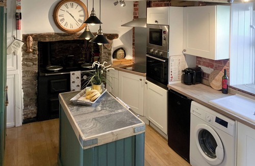 Littleham Cottage | Only 4 miles from Westward Ho.