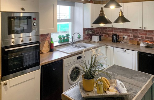 Littleham Cottage | Only 4 miles from Westward Ho.