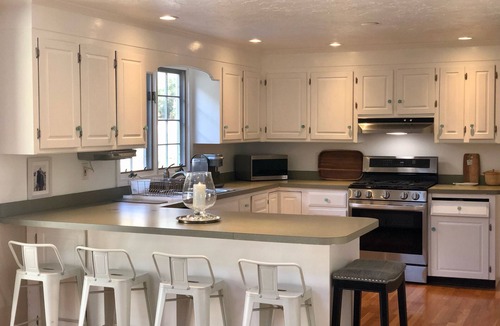 Cotuit House | ONLY TWO WEEKS LEFT August 23-30 and August 30-September 6!