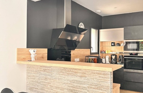Castelsarrasin Apartment | Only You Spa and Sauna