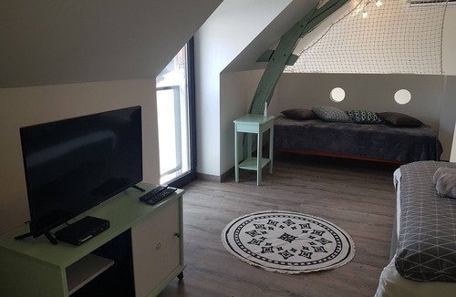 Theneuil Bed & Breakfast | Onna's bed and breakfast