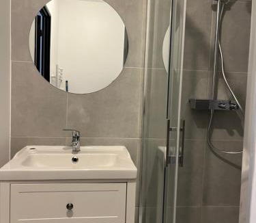 Saint-Aignan Apartment | Onyx Grey