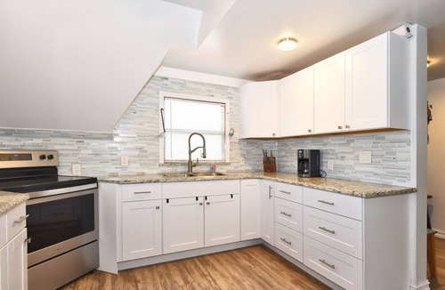 Claremore Cabin | Oolagah Lake - Adorable 2 story Cabin
