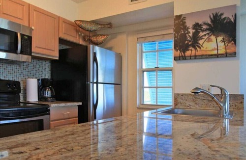 Tavernier Condo | OP-2 Ocean View w/heated pool beach marina