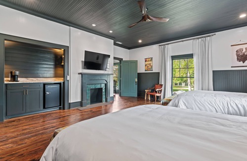 Shelby Bed & Breakfast | Opal and West House