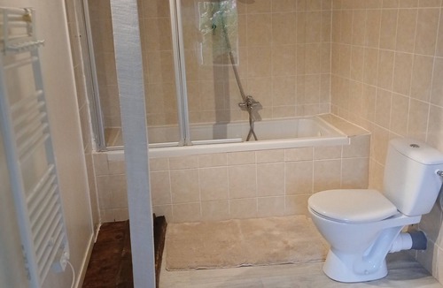 Poyanne Bed & Breakfast | Opale family room