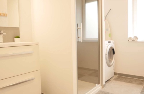 Le Portel Apartment | "OPARADI" Opal green V