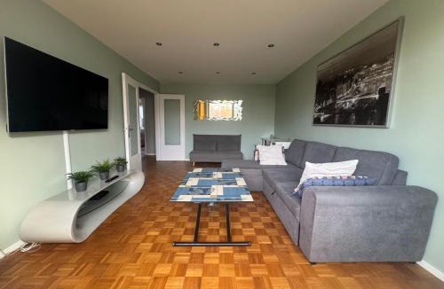 Saint-Gratien Apartment | OPEN 24 7 Apartment parking 15' PARIS 3' ATHLETICA