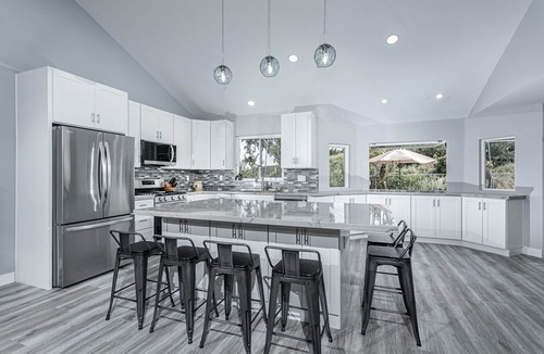 Aviara House | ~OPEN 5/18-20! Beachy Lagoon Getaway! Pool & Spa, Pets OK, Remodeled!~