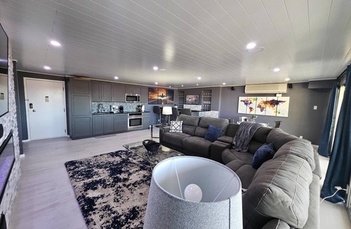 Southeast Colorado Springs Condo | Open and Spacious Condo with Exquisite Views!