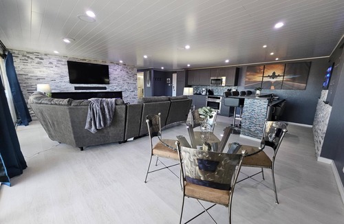 Southeast Colorado Springs Condo | Open and Spacious Condo with Exquisite Views!