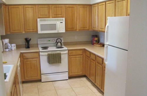 Town Center Condo | OPEN AND SPACIOUS - CLOSE TO EVERYTHING!