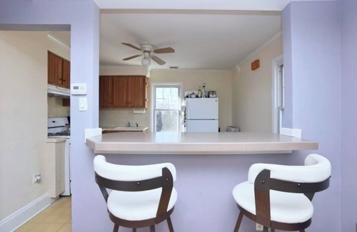 Summit Apartment | Open Concept APT with Full Gym