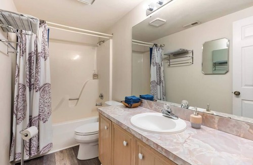 Olivette House | Open Concept Beauty, 4BD/3BA, on Quiet Cul-de-sac
