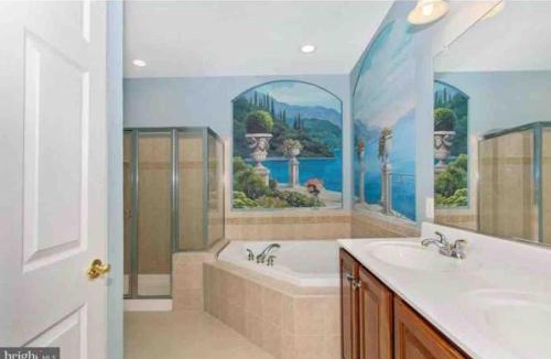 Urbana Apartment | Open Floor Plan, Spa Tub, Fully Stocked Kitchen, King Bed