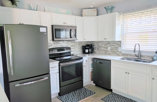 Nags Head House | Open July 4th week! Nags Head, NC Short Walk to the beach. Stellar reviews!
