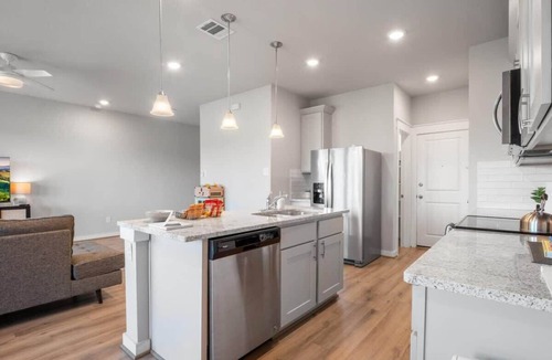 Buda House | Open Kitchen - Covered Patio - Community Pool