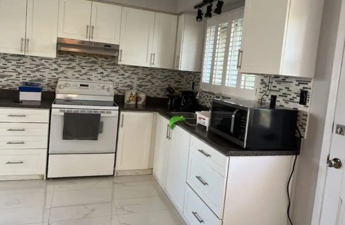 Caledon House | Open lot 4 bedroom cozy home in Caledon