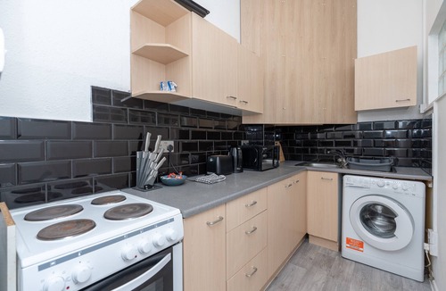 Southsea Apartment | Open Mind Property - 2 Bedrooms