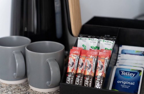 Portsmouth Apartment | Open Mind Property - 4 Beds & Free Parking