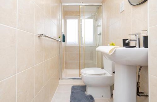 Winton Apartment | Open Mind Property - Perfect Studio Getaway for 2