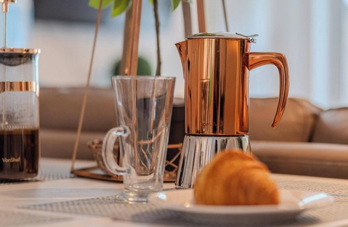 Latchmere House | Open-plan | 4 Groups | Sleeps 10 | Central London