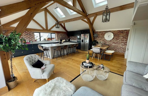 Hereford House | Open plan barn conversion in Herefordshire