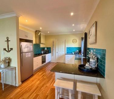 Patonga House | Open Plan Coastal Beauty in Patonga Beach