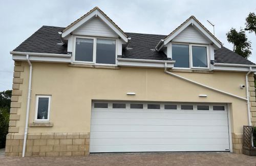 Lydiard Millicent Apartment | Open plan Studio Apartment