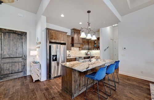 Burnet House | Open Water Luxury LBJ House with Heated Pool and Lakeside Pavilion! Sleeps 17