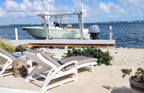 Little Torch Key House | Open Water Modern Home 2/2