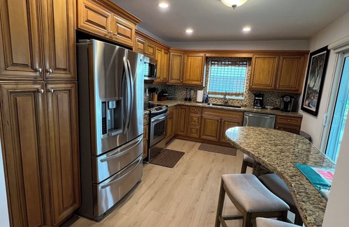 Marathon House | Open Water views, 100' dock Private Pool Ice machine DIRECT ACCESS open water