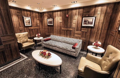 Mott Haven Hotel | Opera House Hotel