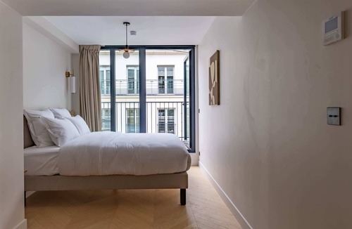 Chaussee-d'Antin Apartment | Opera - One bedroom apt. with balcony in Paris