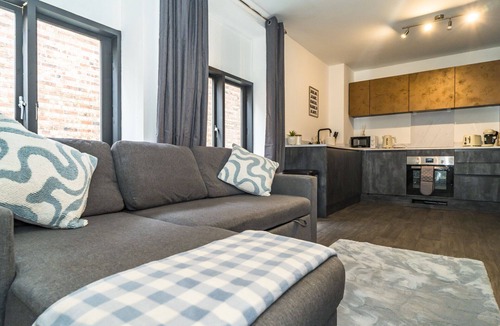 Royal Tunbridge Wells Apartment | Opera Suite City Apartment