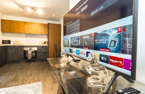 Royal Tunbridge Wells Apartment | Opera Suite City Apartment