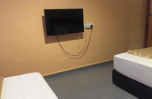 Taman Universiti Hotel | Ophir Inn