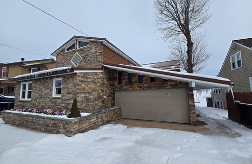 Bayberry House | Opie's Eclectic Oasis on Oneida