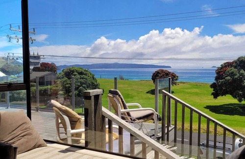 Opito Bay House | Opito Bay beach front Holiday Home