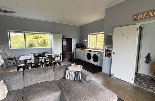 Opito Bay Apartment | Opito Bay Studio and Cabin Getaway