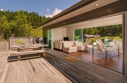 Opito Bay House | Opito Dream - Opito Bay Home