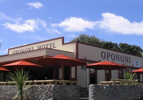 Opononi Hotel | Opononi Hotel