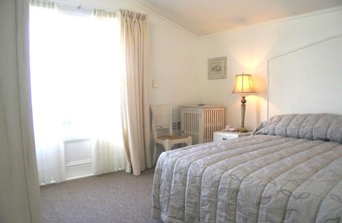 Opononi Hotel | Opononi Hotel