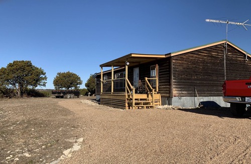 Glen Rose House | Opossum Branch Cabin Secluded Rustic Cabin with Exceptional Views!