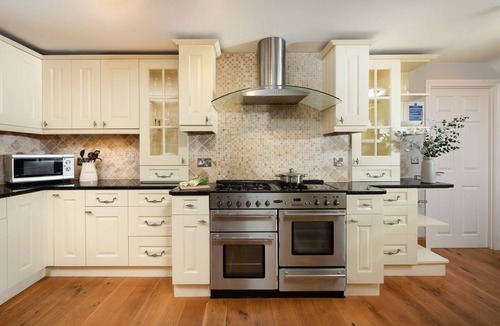 Lelant Apartment | Opposite a golf course - Pet friendly - Wi-Fi